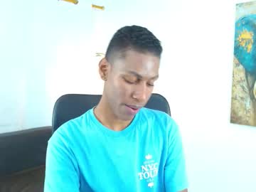 Maiki18 Chaturbate stream image from January 16, 2026
