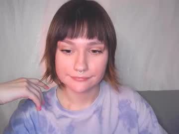 Uwujudyosas Chaturbate stream image from January 16, 2026