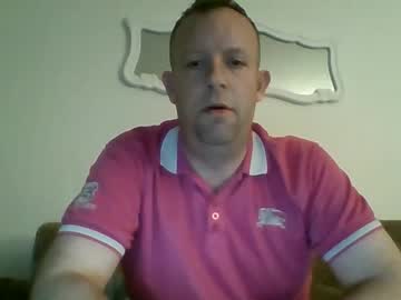 Tomhubz Chaturbate stream image from January 16, 2026