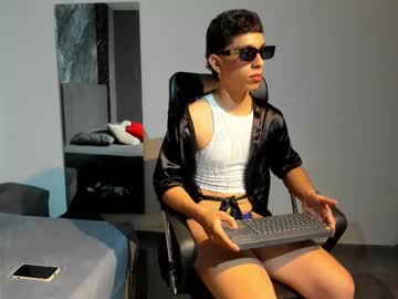 Hot_Summer_Boy Chaturbate stream image from January 17, 2026