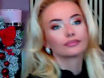 Teasingjulianna Chaturbate stream image from January 17, 2026