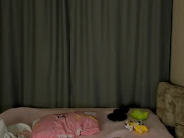 Alettaevee Chaturbate stream image from January 17, 2026