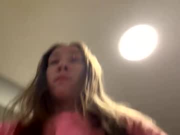 Ashleetoocute Chaturbate stream image from January 17, 2026