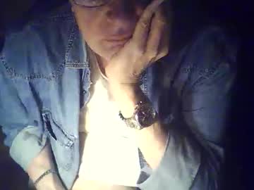 Bekklove1 Chaturbate stream image from January 17, 2026