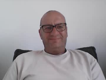 Konsty17 Chaturbate stream image from January 17, 2026