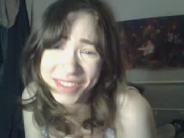 Sendforesme Chaturbate stream image from January 17, 2026
