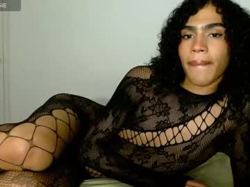 Feliny Chaturbate stream image from January 17, 2026