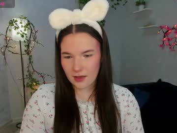 Mira_Silk Chaturbate stream image from January 17, 2026
