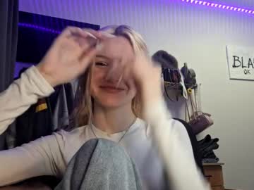 Ilianamessersmith Chaturbate stream image from January 17, 2026