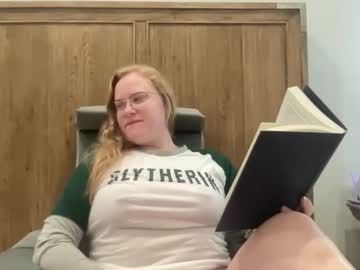 Flowingpeach Chaturbate stream image from January 17, 2026