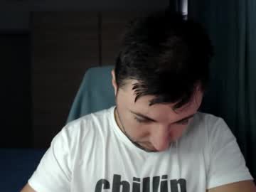 Hankmalone Chaturbate stream image from January 17, 2026