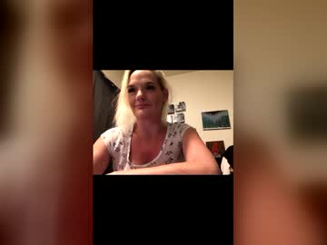 Keroseneangel Chaturbate stream image from January 17, 2026