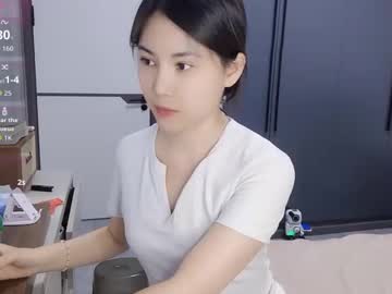 Xuyihan Chaturbate stream image from January 17, 2026