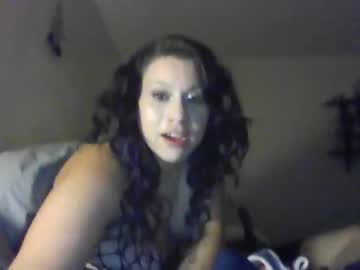 Lucindalae Chaturbate stream image from January 17, 2026