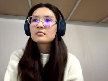Kristyncoachys Chaturbate stream image from January 17, 2026