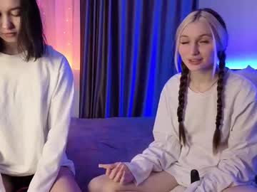 Lillibabby Chaturbate stream image from January 17, 2026