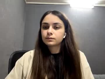 Mikajessie Chaturbate stream image from January 17, 2026