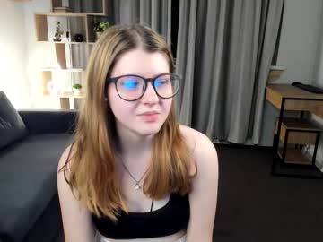 Velinavoss Chaturbate stream image from January 17, 2026