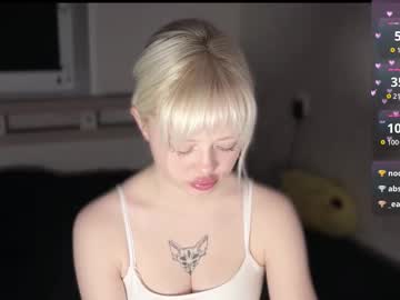 Susieevans Chaturbate stream image from January 17, 2026