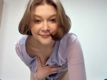 Lady_Birdd Chaturbate stream image from January 17, 2026