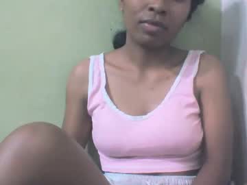 Sandy735579 Chaturbate stream image from January 17, 2026