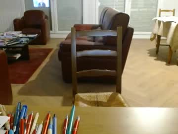 Kisslog1 Chaturbate stream image from January 17, 2026