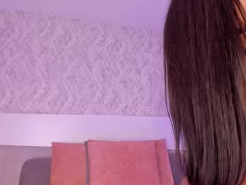 Aishapeyton Chaturbate stream image from January 17, 2026