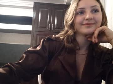 Temekamerlo Chaturbate stream image from January 17, 2026