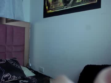 Saraymoon Chaturbate stream image from January 17, 2026