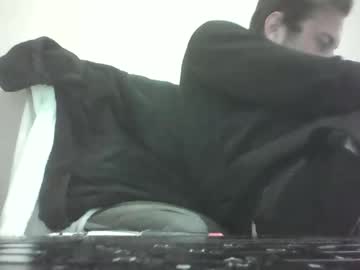 Callme_Arno Chaturbate stream image from January 17, 2026