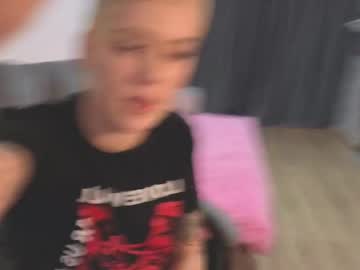 Theysaidimcute Chaturbate stream image from January 17, 2026