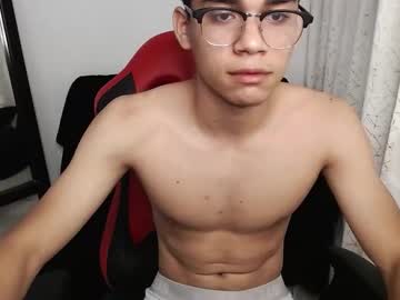 Ibu_Fox Chaturbate stream image from January 18, 2026