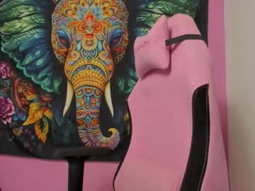 Katy_Simpsons Chaturbate stream image from January 18, 2026