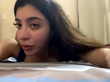 Nuevocelusofi Chaturbate stream image from January 18, 2026