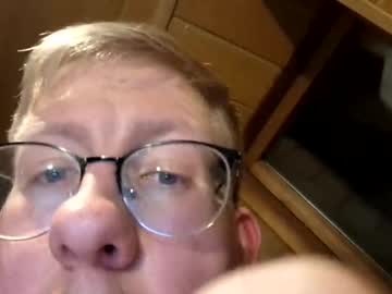 Iwilldo98 Chaturbate stream image from January 18, 2026