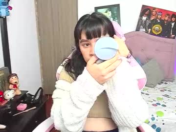Liv_Rosse Chaturbate stream image from January 18, 2026