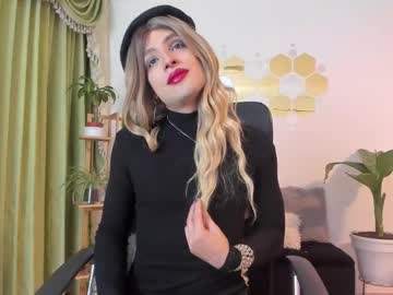Lukacastillo Chaturbate stream image from January 18, 2026