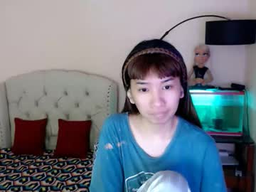 Shantalfoxxy Chaturbate stream image from January 18, 2026