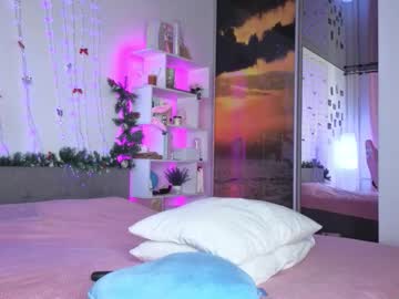 Bella_Torress Chaturbate stream image from January 18, 2026