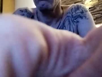 Biggie1077 Chaturbate stream image from January 18, 2026