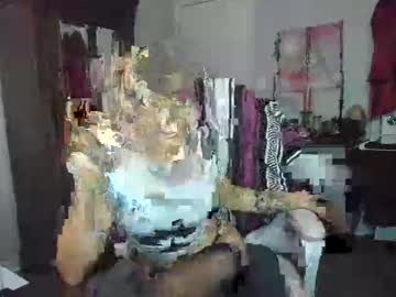 Queenbish90 Chaturbate stream image from January 18, 2026