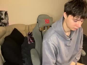 Anthonycutie Chaturbate stream image from January 18, 2026