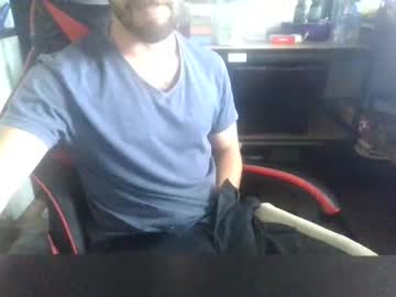Chartilly9300 Chaturbate stream image from January 18, 2026