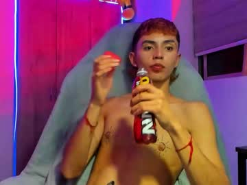 Maiky_Cooper01 Chaturbate stream image from January 18, 2026