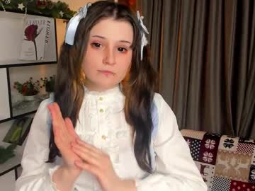 Slowglow Chaturbate stream image from January 18, 2026