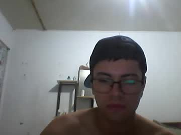 Chentexx Chaturbate stream image from January 18, 2026