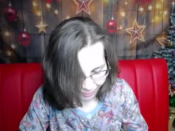 Daisyedit Chaturbate stream image from January 18, 2026