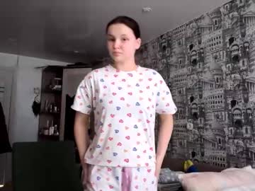 Mimisprague Chaturbate stream image from January 18, 2026