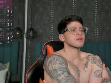 Ronny_Colton Chaturbate stream image from January 18, 2026