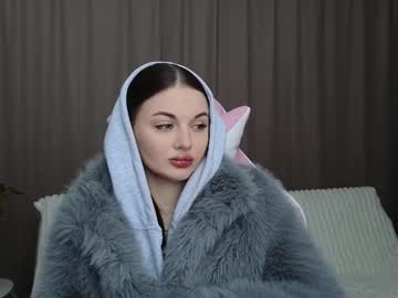 Yumieast Chaturbate stream image from January 18, 2026